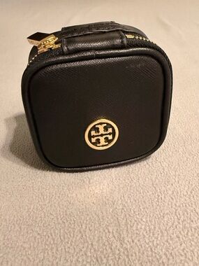 Tory Burch Black Logo Zipper Jewelry Box